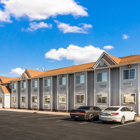 Quality Inn & Suites Near Nas פאלון מראה חיצוני תמונה