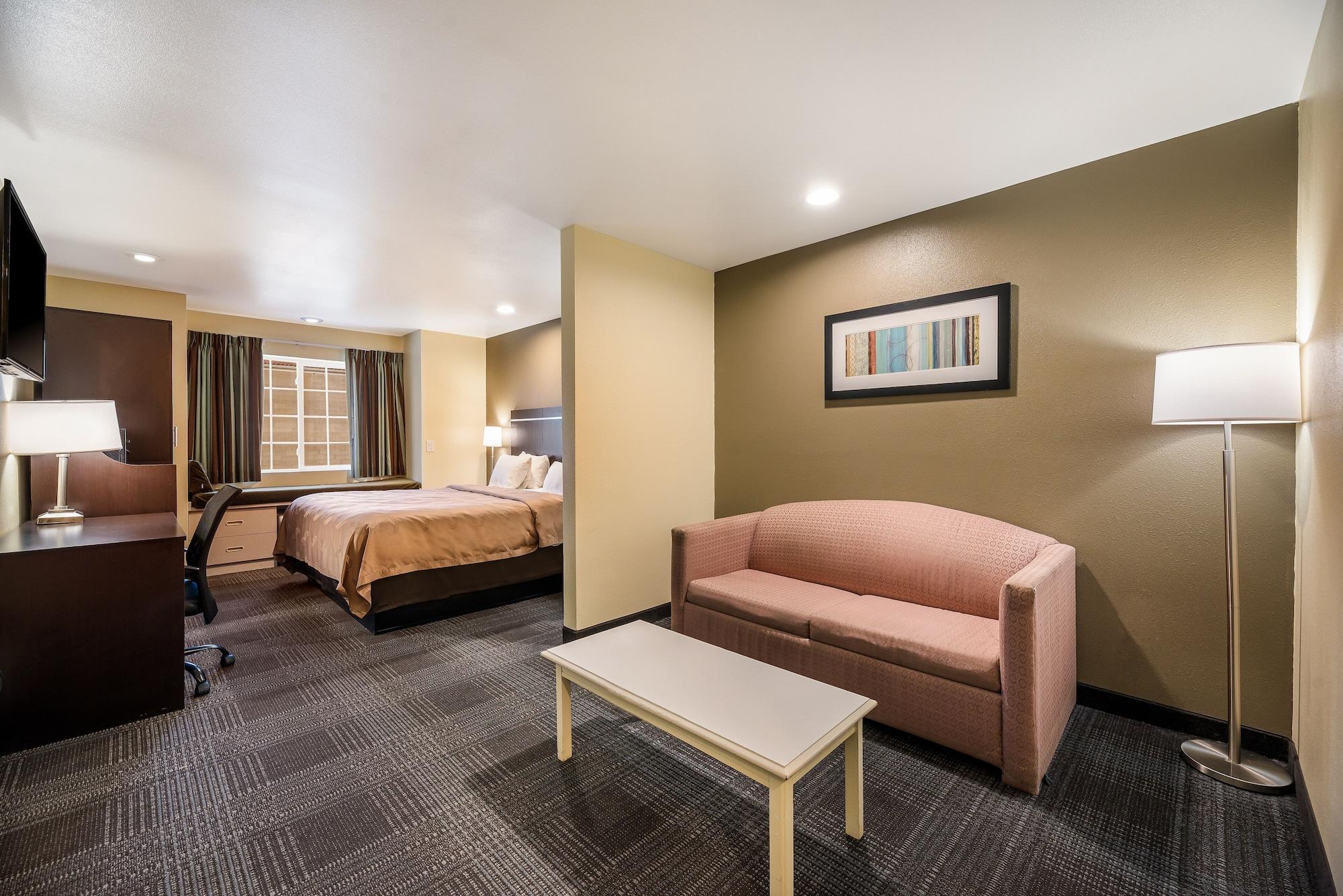 Quality Inn & Suites Near Nas פאלון מראה חיצוני תמונה