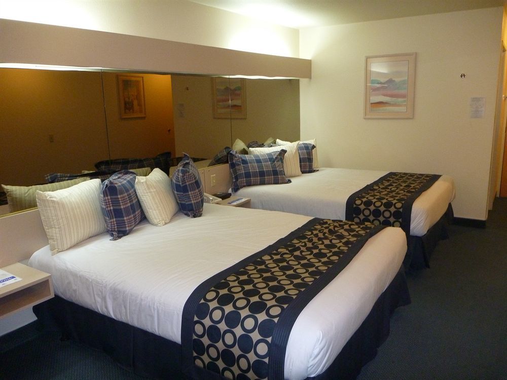 Quality Inn & Suites Near Nas פאלון מראה חיצוני תמונה